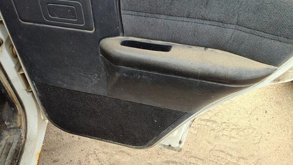 91-94 S10 Blazer Passenger Right Rear Door Trim Panel With Switches Back Black — photo 7