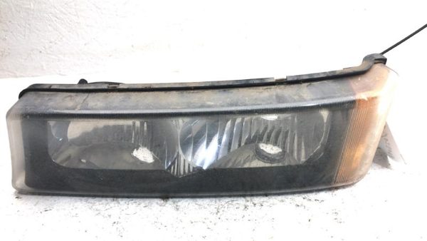 2003-2007 Chevy Silverado 1500 Driver Left Front Turn Signal Light Lamp Oem — photo 1
