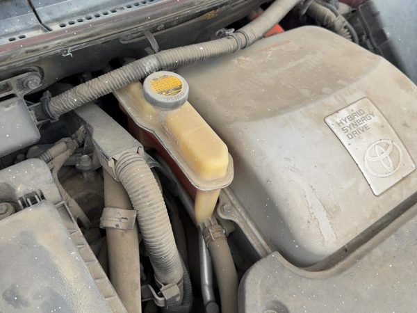 04-09 Prius Coolant Reservoir Radiator Overflow Tank Bottle Oem 1.5L Inverter — photo 3