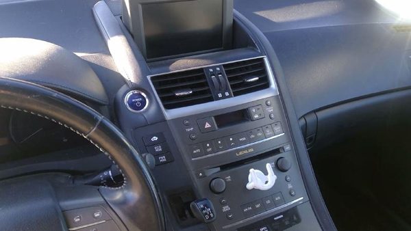 2010 Lexus HS250h Dash Panel Black 25 — photo 2