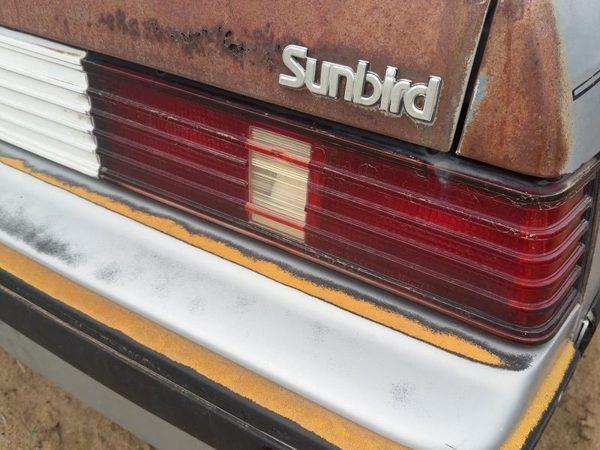 1984 Pontiac Sunbird Passenger Right Tail Light Brake Lamp Oem Rear 16501590 — photo 4