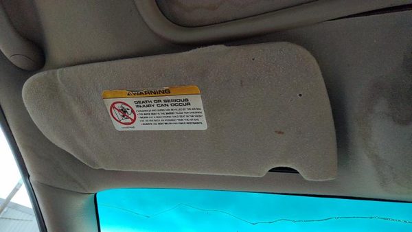 2003-2005 Dodge Neon Driver Left Sun Visor Oem Gray 0Wr611l2aa — photo 1
