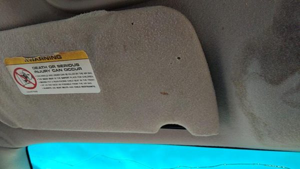 2003-2005 Dodge Neon Driver Left Sun Visor Oem Gray 0Wr611l2aa — photo 2