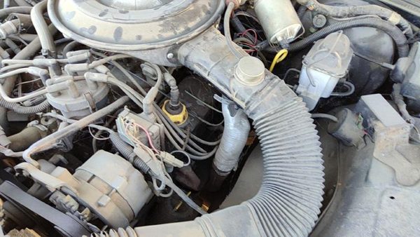 1983-1985 Mercury Grand Marquis Driver Left Valve Cover Oem 5.0L 5.0L — photo 3
