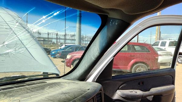 02 Silverado 2500 Hd Passenger Right A Pillar Trim Windshield Post Graphite 12D — photo 2