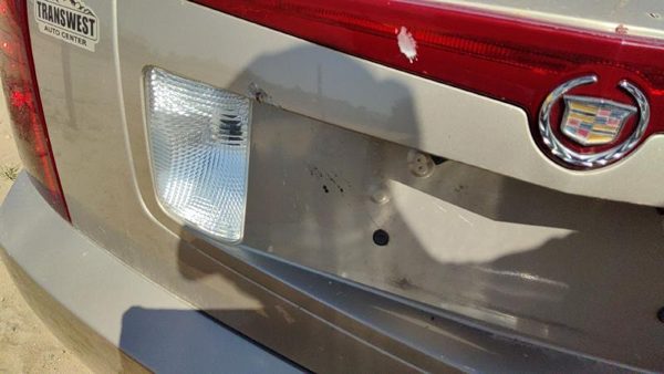 03-07 Cts License Plate Trim Surround Panel Oem Tail Trunk Finish Sand Storm 61U — photo 5