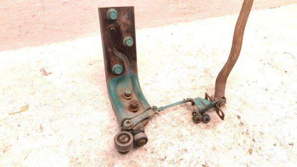 1971 Dodge Van G20 Sliding Door Upper And Lower Roller Arm Assembly Oem Hardware — photo 6