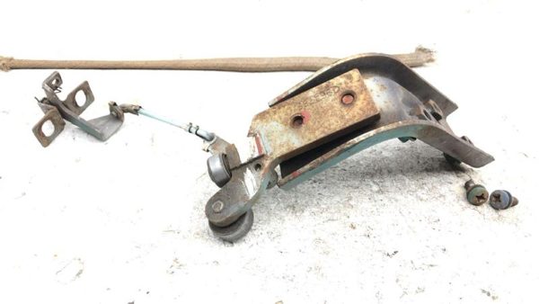 1971 Dodge Van G20 Sliding Door Upper And Lower Roller Arm Assembly Oem Hardware — photo 9