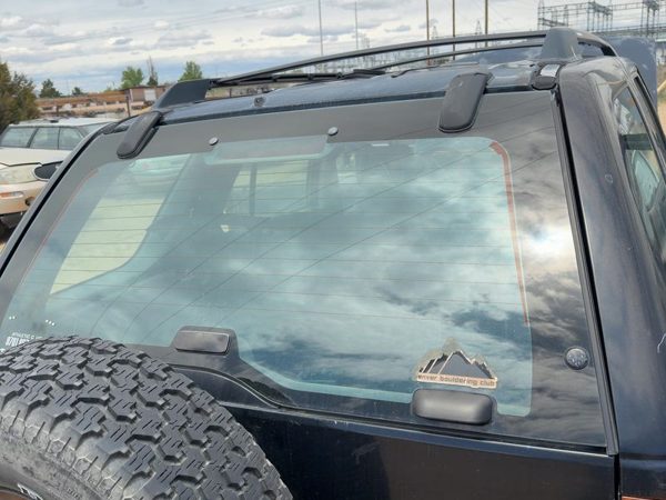 1998-2004 Isuzu Rodeo Back Glass Rear Window Oem 6675409 — photo 1