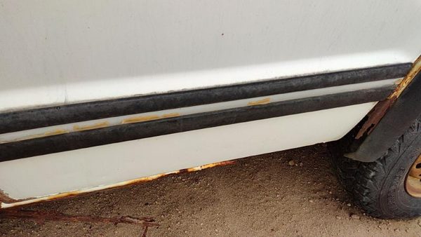 91-94 Chevy S10 Blazer Driver Left Rear Moulding From Door Oem Back Trim Strip — photo 5