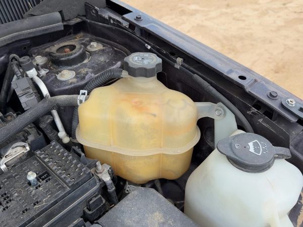 2006-2009 Chevy Equinox Coolant Reservoir Radiator Overflow Tank Bottle Oem 3.4L — photo 2