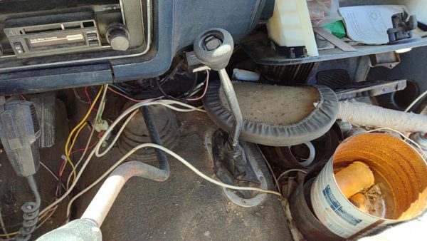86 Dodge Ram W150 4X4 Shifter Lever Assembly With Linkage 4Wd T Case Shift Unit — photo 2