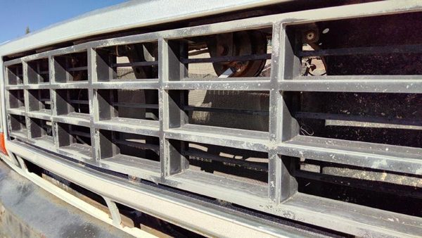 1984 Dodge D350 Grille Gray — photo 4