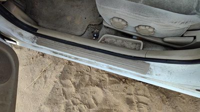 00-03 Nissan Sentra Driver Left Lower Sill Step Moulding Trim Panel Oem Sand H