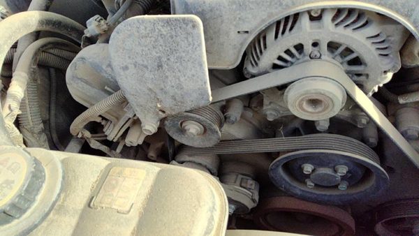 2005 Ford Crown Victoria Engine Belt Tensioner 4.6L — photo 4