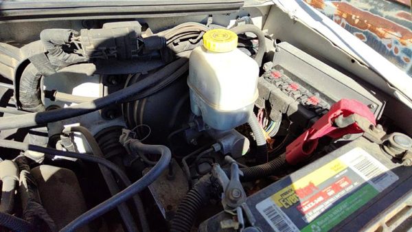2002-2005 Jeep Liberty Power Brake Booster With Master Cylinder Pair Set Oem — photo 2