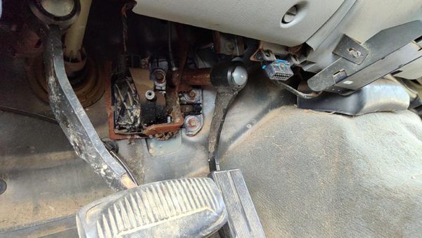 2002-2003 F350 Powerstroke Complete Gas And Brake Pedal Assembly Oem Adjustable — photo 1