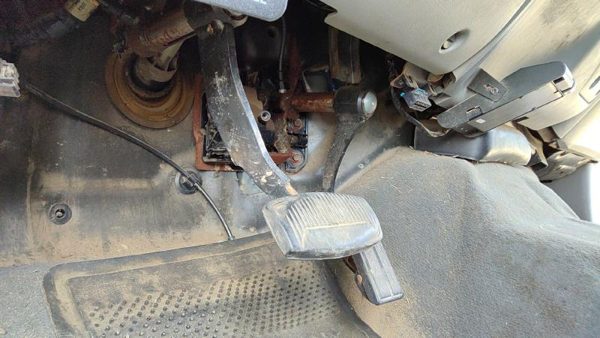 2002-2003 F350 Powerstroke Complete Gas And Brake Pedal Assembly Oem Adjustable — photo 2