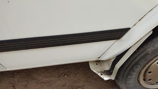 1992-1996 Gmc Van 3500 Passenger Right Front Moulding From Door Oem Trim Strip — photo 5