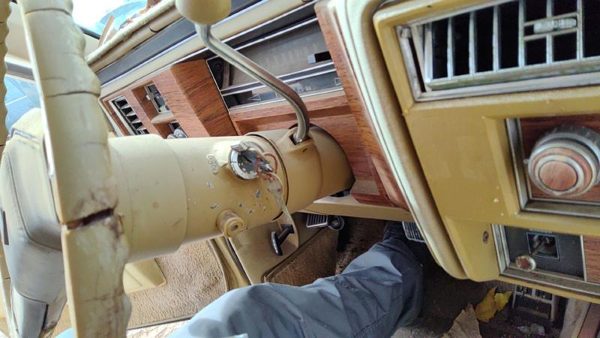 1980-1984 Cadillac Deville Steering Column Assembly Oem 07843403 — photo 3