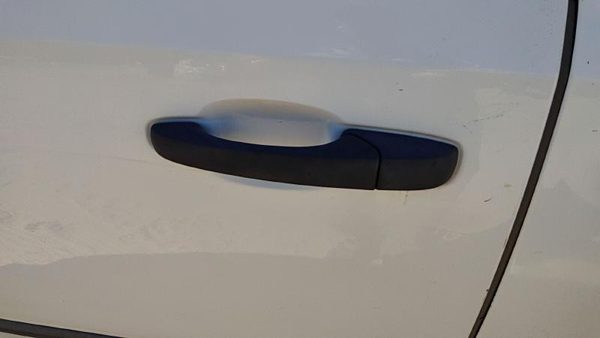 08-20 Grand Caravan Passenger Right Rear Outside Door Handle Back White Pw1 — photo 1