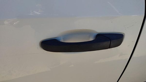 08-20 Grand Caravan Passenger Right Rear Outside Door Handle Back White Pw1 — photo 3