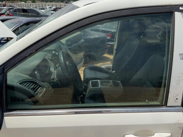 2008-2016 Chrysler Town & Country Driver Left Front Side Window Door Glass Oem — photo 3