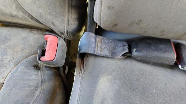 1998-2002 Ram 1500 Driver Left Front Seat Belt Buckle Receiver Oem Gray — photo 2