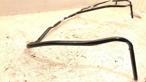 2004 New Grille Bracket Support CH1207103 — photo 4