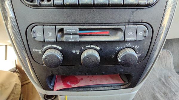 04-07 Dodge Caravan Temperature Control Module In Dash Heater Ac Head Unit Oem — photo 2