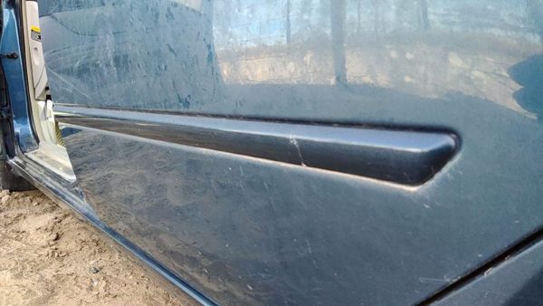 06-08 Hyundai Sonata Driver Left Rear Moulding From Door Back Trim Strip Blue — photo 3