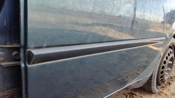 06-08 Hyundai Sonata Driver Left Rear Moulding From Door Back Trim Strip Blue — photo 5