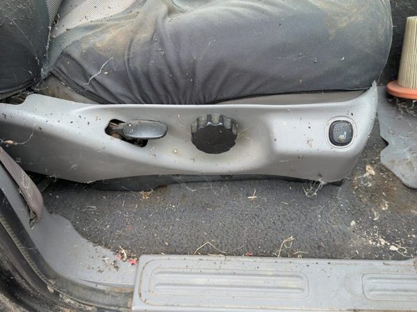 01 Expedition Passenger Right Side Power Seat Switch With Trim Panel Oem Gray 12 — photo 1