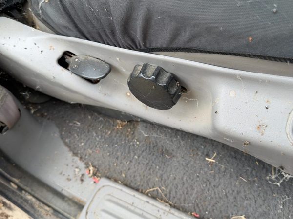 01 Expedition Passenger Right Side Power Seat Switch With Trim Panel Oem Gray 12 — photo 3