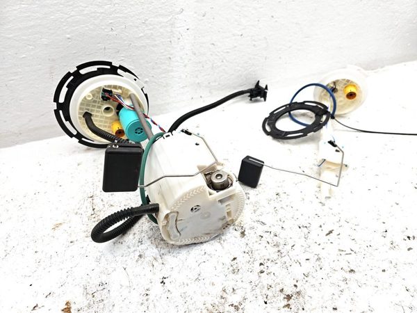 2010-2017 Chevy Equinox Complete Fuel Pump With Sending Unit Gas Level Oem 2.4L — photo 5