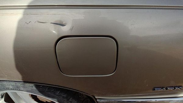 1991-1996 Buick Park Ave Ultra Fuel Tank Door With Hinge Gas Lid Oem Filler Gold — photo 2