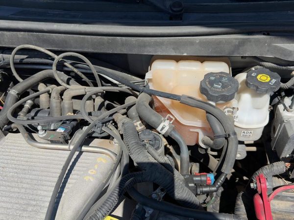 2005-2006 Pontiac G6 Coolant Reservoir Radiator Overflow Tank Bottle Oem 3.5L — photo 3