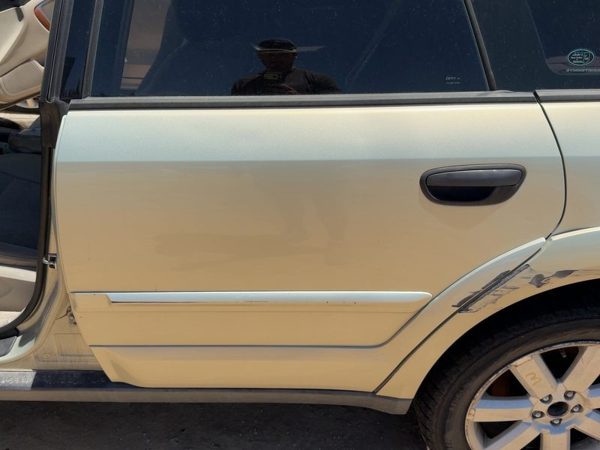 2006 Subaru Legacy Rear Door LH Gold 9J — photo 1