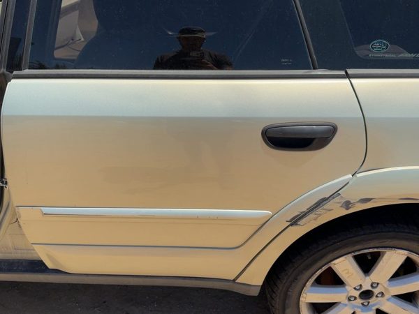 2006 Subaru Legacy Rear Door LH Gold 9J — photo 2