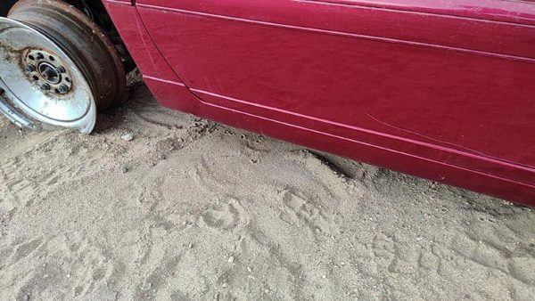 95-02 Eldorado Driver Left Lower Rocker Panel Moulding Side Crimson Red 86U — photo 7