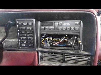 1991 Oldsmobile Toronado Dash Panel Free Shipping + 90-91 Speedometer Trim