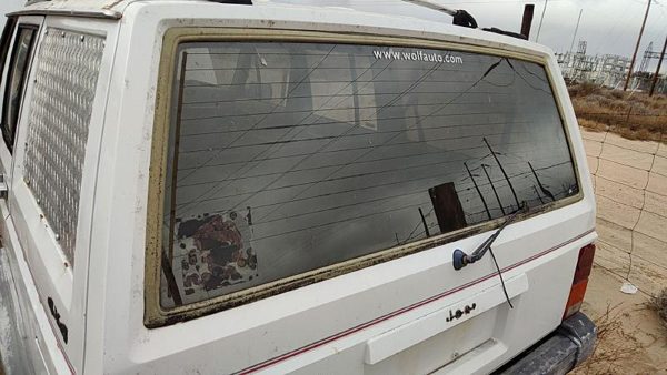 1984-1996 Jeep Cherokee Back Glass Rear Window Oem 55134742 — photo 2