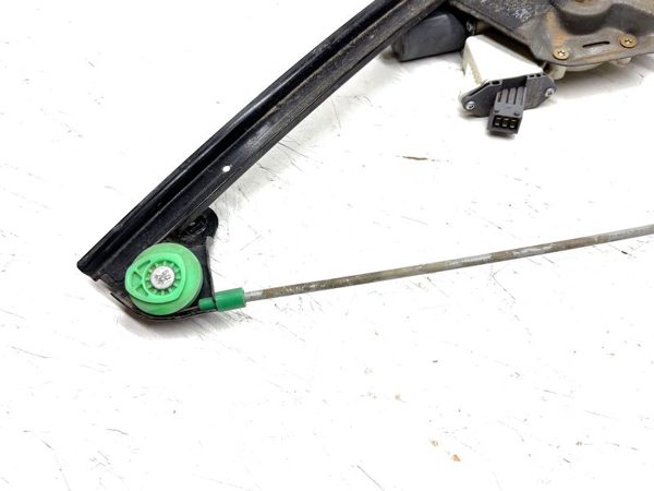 2005-2011 Cadillac Sts Driver Left Front Power Window Regulator With Motor Oem — photo 7