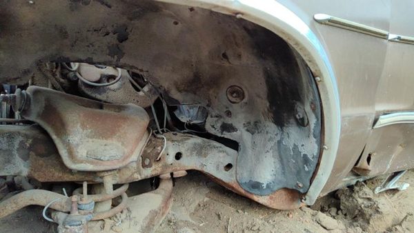 1978-1983 Chevy Malibu Driver Left Front Inner Fender Liner Oem — photo 2