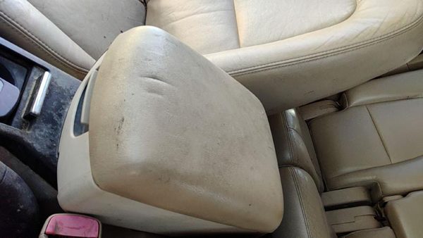 07-08 Grand Vitara Xl-7 Center Console Lid Only Oem Arm Rest Fold Down Tan — photo 3
