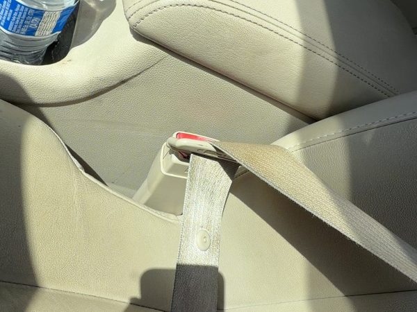 06-16 Chevy Impala Driver Left Front Seat Belt Buckle Receiver Oem Neutral 522 — photo 5