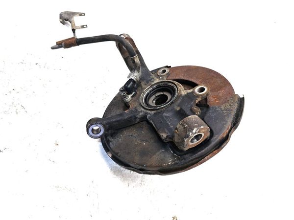 96-01 Passport Passenger Right Front Spindle Steering Knuckle With Wheel Hub 4X4 — photo 5