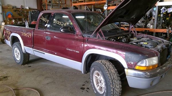 2000 Dodge Dakota — vehicle photo 1