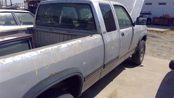 1996 Dodge Dakota — vehicle photo 7
