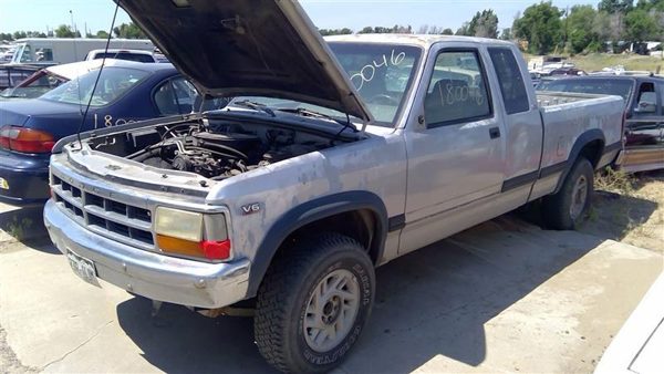 1996 Dodge Dakota — vehicle photo 1